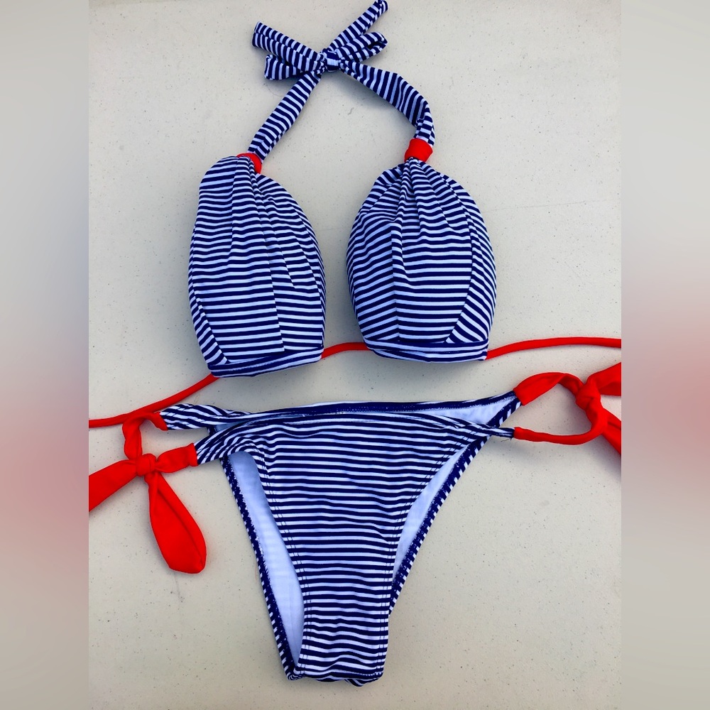 Bikini